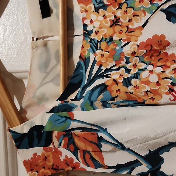 Silk floral dress - Picture 11 of 13